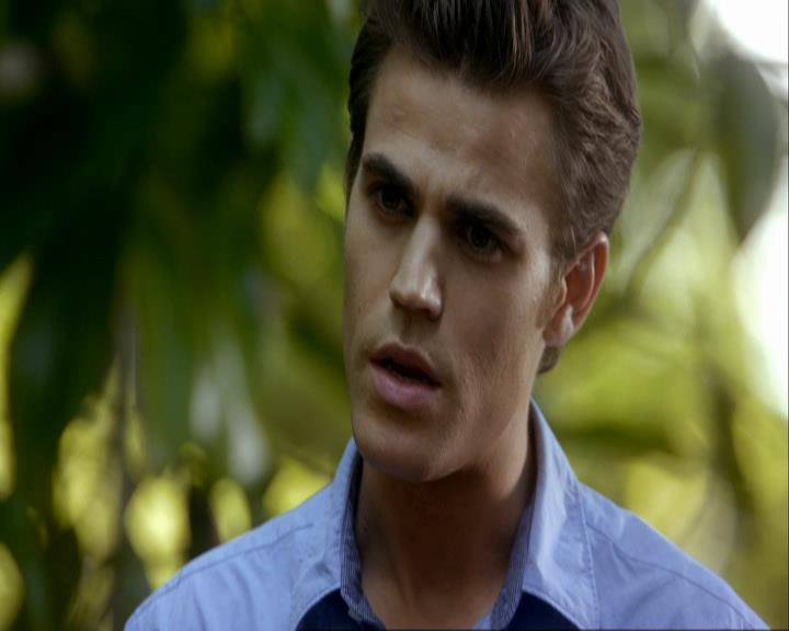 VampireDiariesWorld_dot_org-106LostGirls0901.jpg