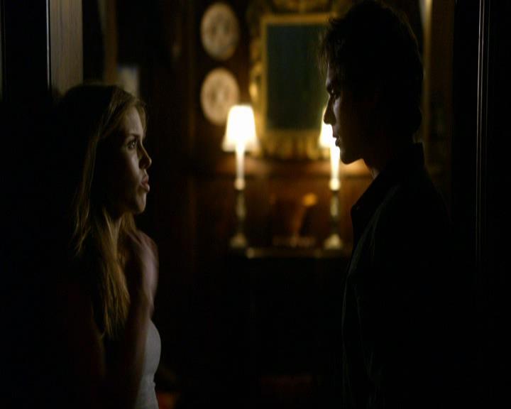 VampireDiariesWorld_dot_org-106LostGirls0940.jpg