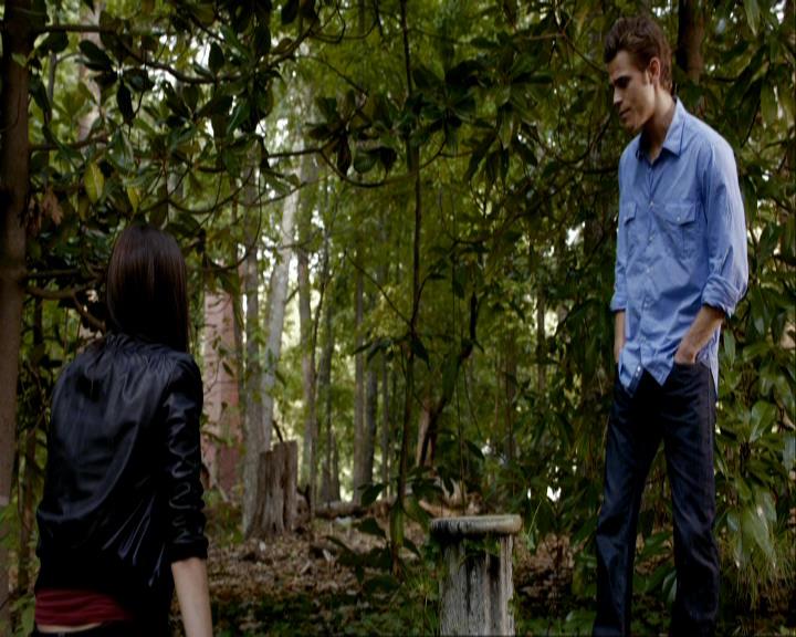VampireDiariesWorld_dot_org-106LostGirls0970.jpg