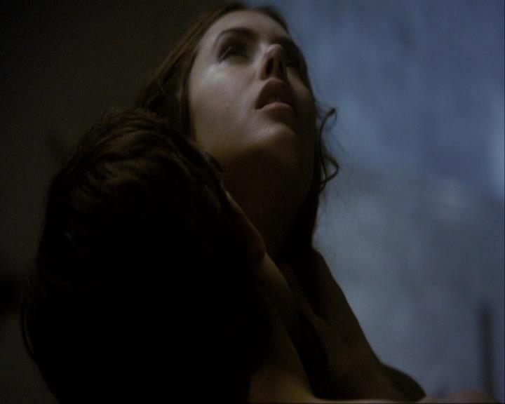 VampireDiariesWorld_dot_org-106LostGirls1014.jpg