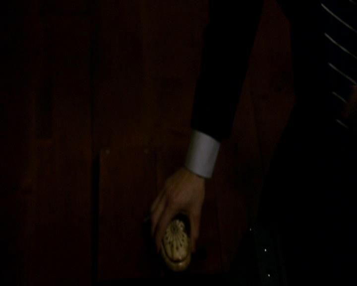 VampireDiariesWorld_dot_org-106LostGirls1139.jpg