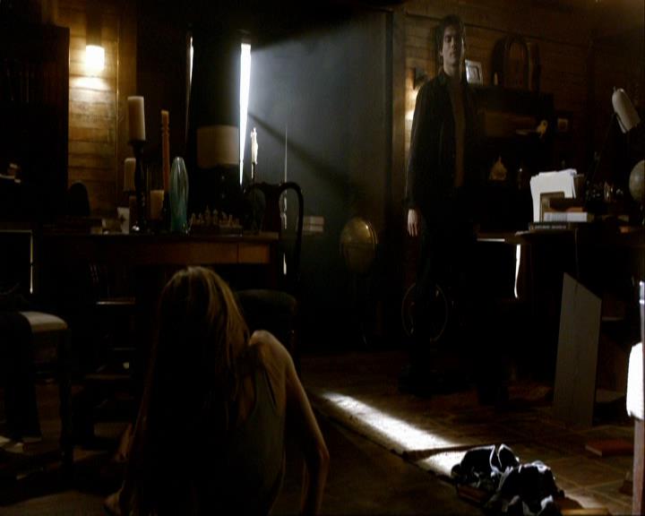 VampireDiariesWorld_dot_org-106LostGirls1381.jpg