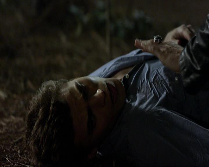 VampireDiariesWorld_dot_org-106LostGirls2091.jpg