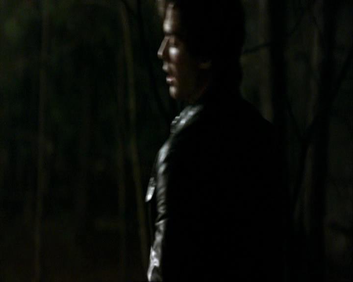 VampireDiariesWorld_dot_org-106LostGirls2110.jpg