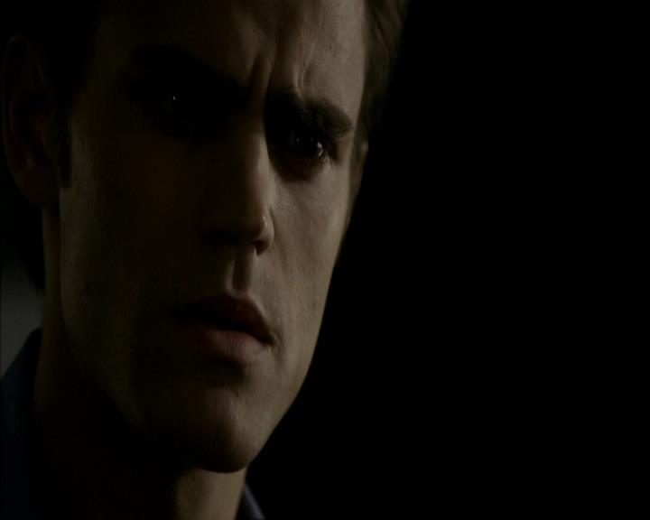 VampireDiariesWorld_dot_org-106LostGirls2208.jpg