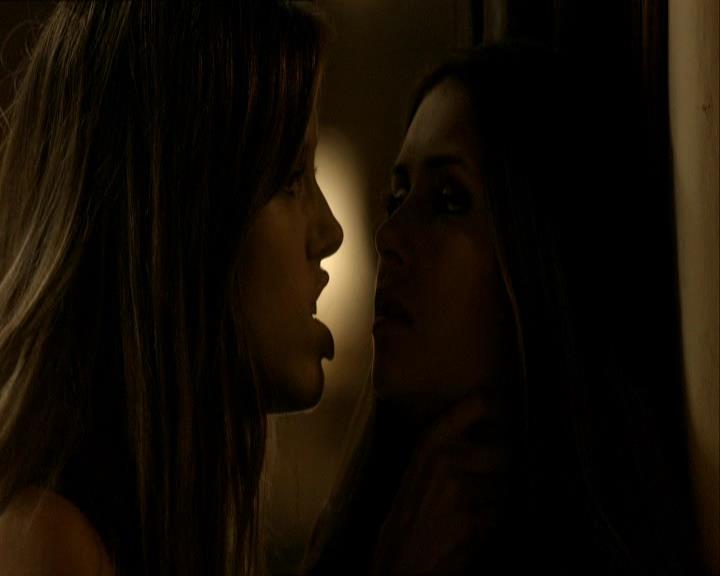 VampireDiariesWorld_dot_org-107Haunted0697.jpg