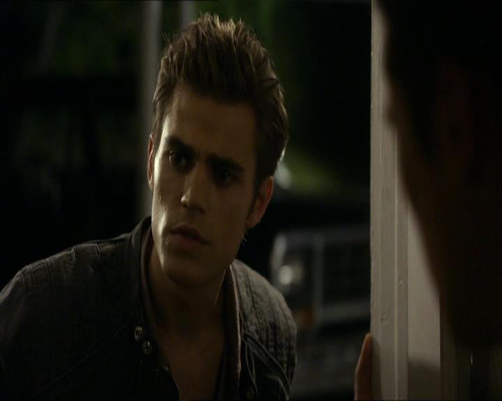 VampireDiariesWorld_dot_org-107Haunted0979.jpg