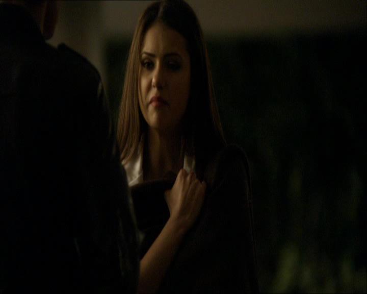 VampireDiariesWorld_dot_org-107Haunted2057.jpg