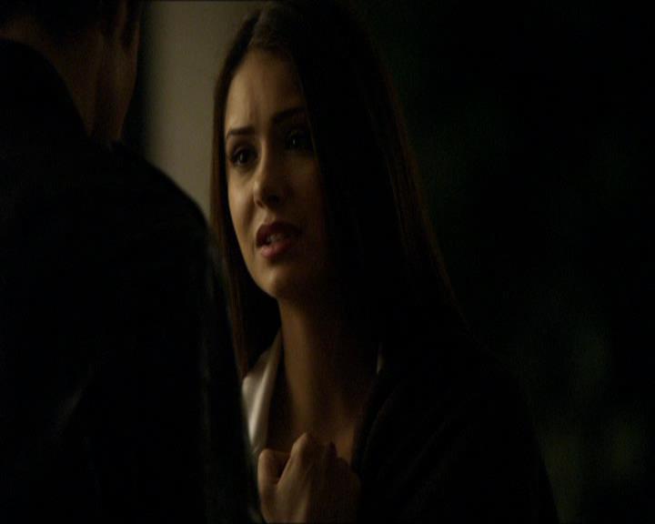 VampireDiariesWorld_dot_org-107Haunted2072.jpg