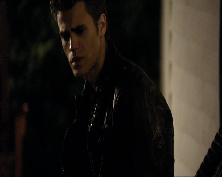 VampireDiariesWorld_dot_org-107Haunted2142.jpg