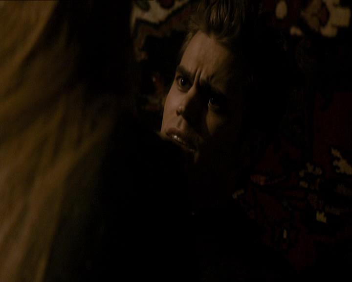 VampireDiariesWorld_dot_org-108-162Candles0065.jpg