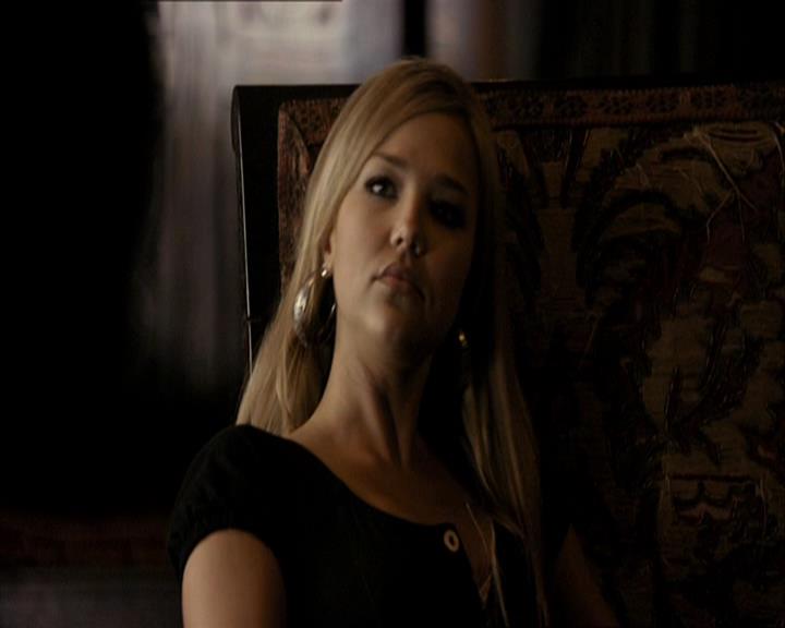 VampireDiariesWorld_dot_org-108-162Candles0847.jpg