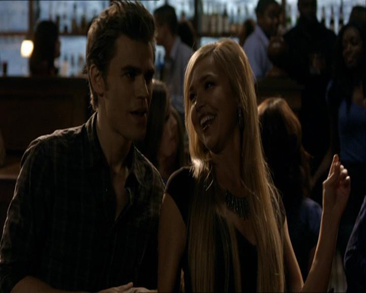 VampireDiariesWorld_dot_org-108-162Candles1487.jpg