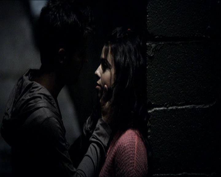 VampireDiariesWorld_dot_org-108-162Candles1525.jpg