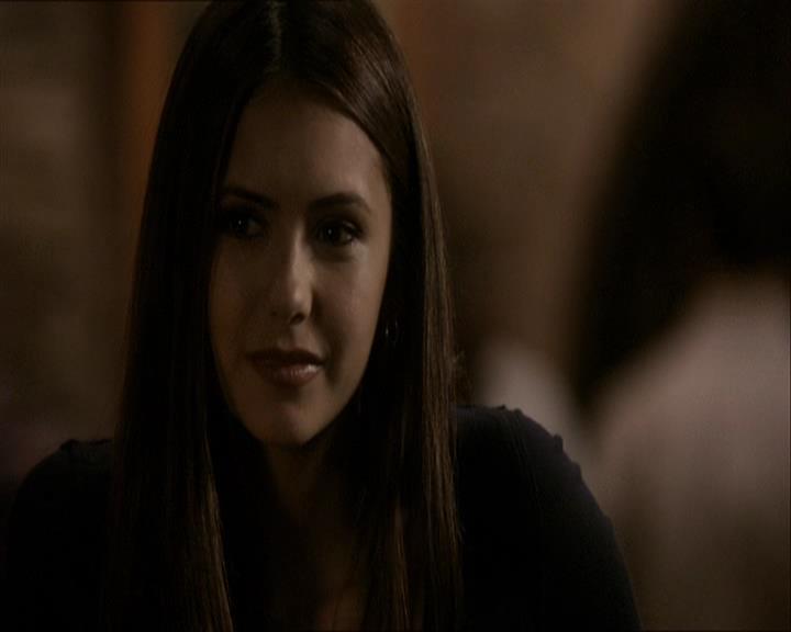 VampireDiariesWorld_dot_org-108-162Candles1799.jpg