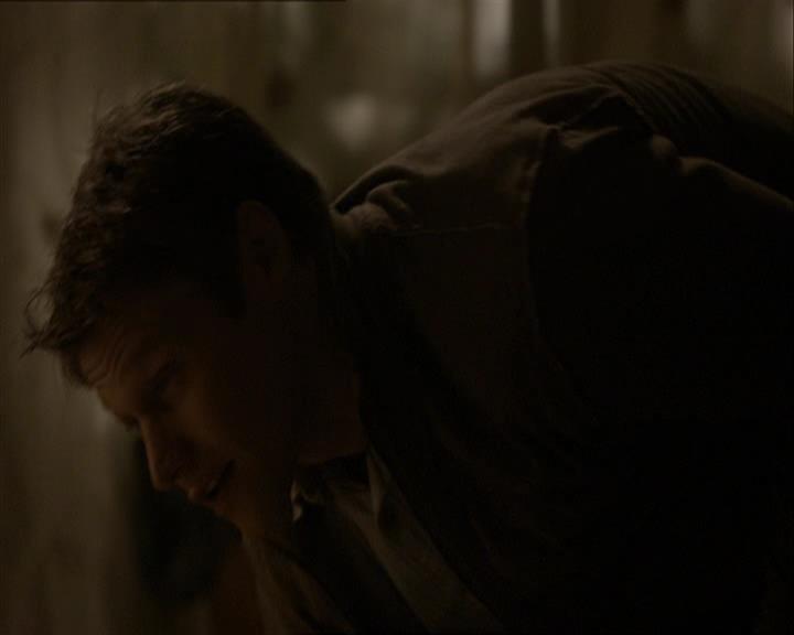 VampireDiariesWorld_dot_org-108-162Candles2274.jpg