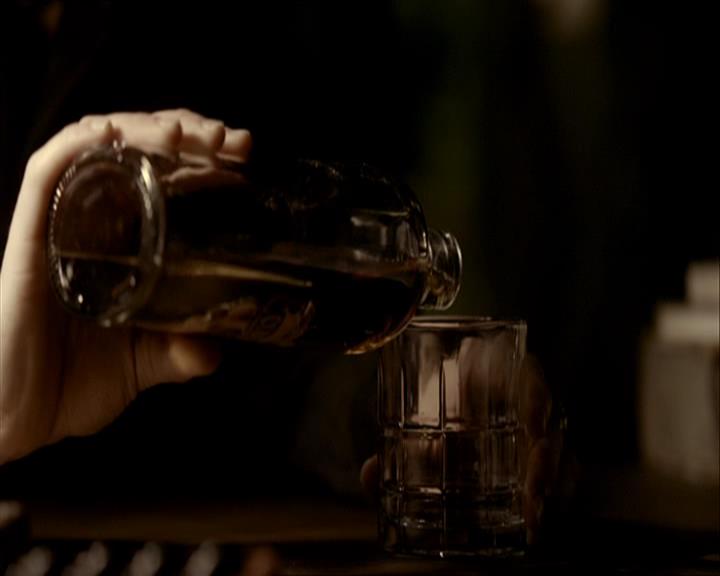 VampireDiariesWorld_dot_org-108-162Candles2384.jpg