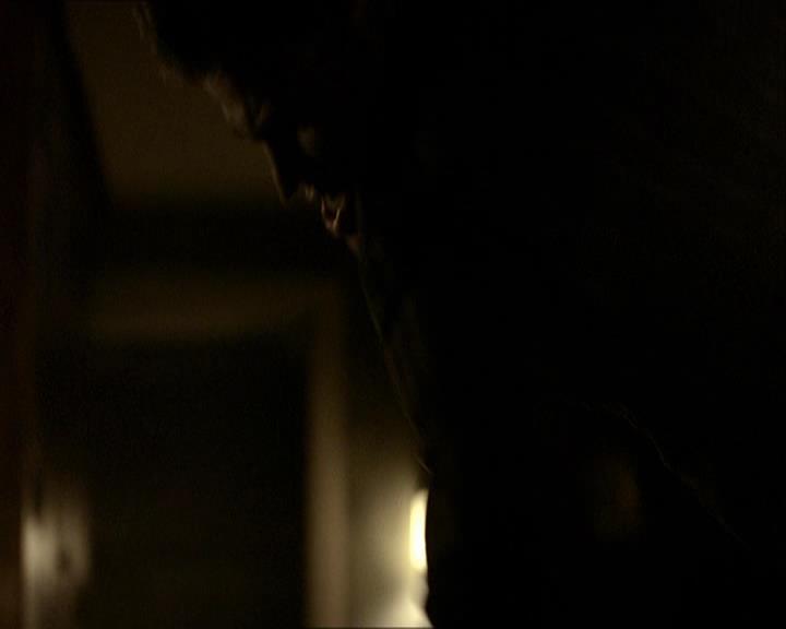VampireDiariesWorld_dot_org-108-162Candles2406.jpg