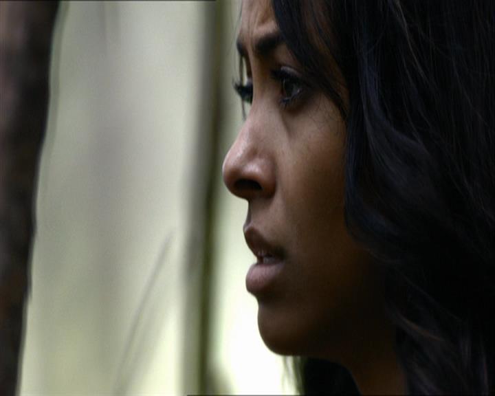 VampireDiariesWorld_dot_org-109HistoryRepeating0095.jpg