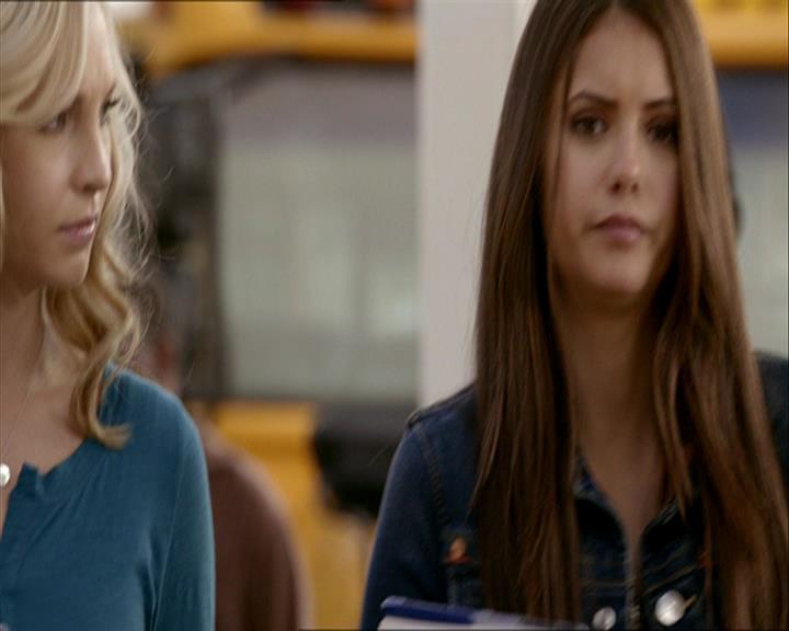 VampireDiariesWorld_dot_org-109HistoryRepeating0234.jpg