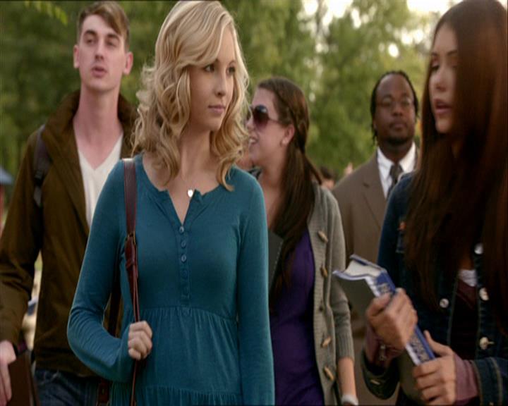 VampireDiariesWorld_dot_org-109HistoryRepeating0243.jpg