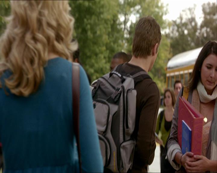 VampireDiariesWorld_dot_org-109HistoryRepeating0254.jpg