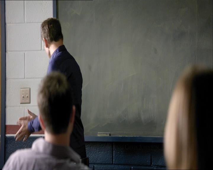 VampireDiariesWorld_dot_org-109HistoryRepeating0287.jpg