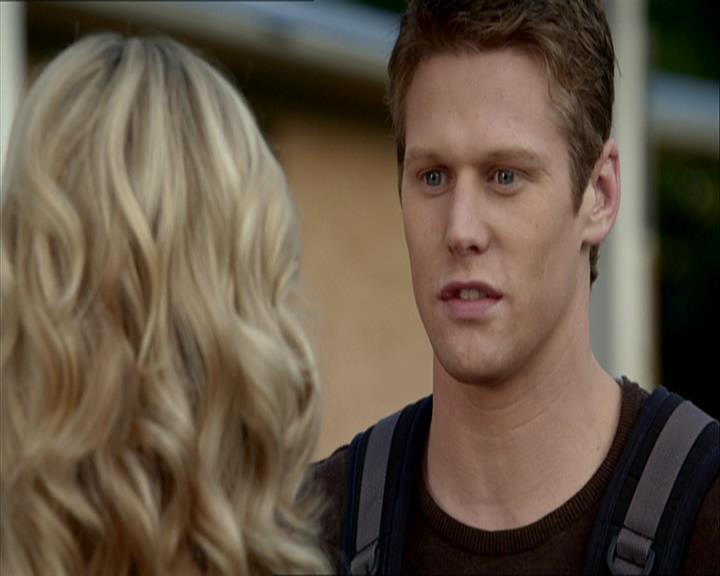 VampireDiariesWorld_dot_org-109HistoryRepeating0574.jpg VampireDiariesWorld_dot_org-109HistoryRepeating0574.jpg
