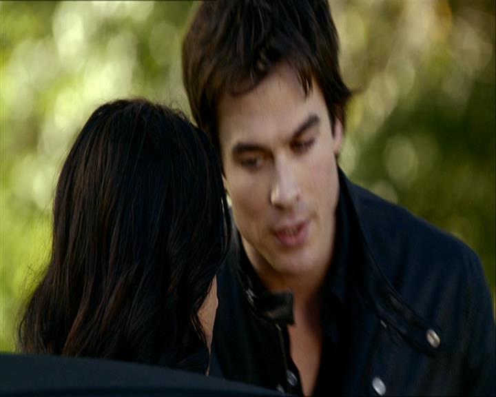VampireDiariesWorld_dot_org-109HistoryRepeating0702.jpg