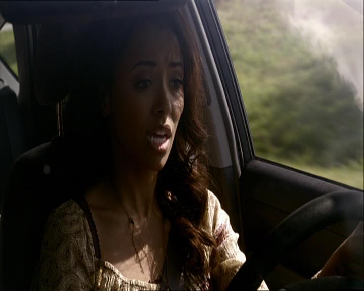 VampireDiariesWorld_dot_org-109HistoryRepeating0715.jpg