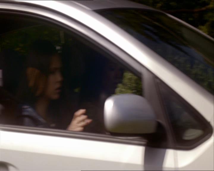 VampireDiariesWorld_dot_org-109HistoryRepeating0736.jpg