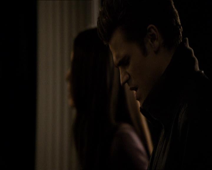 VampireDiariesWorld_dot_org-109HistoryRepeating0799.jpg VampireDiariesWorld_dot_org-109HistoryRepeating0799.jpg