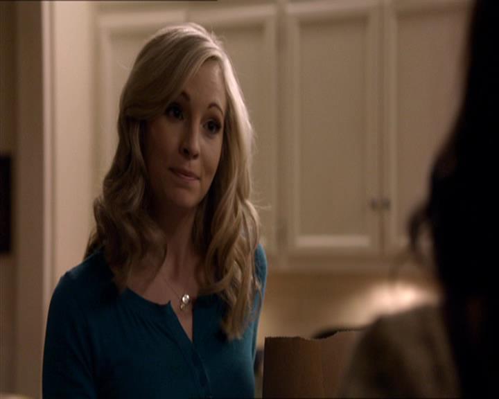VampireDiariesWorld_dot_org-109HistoryRepeating0978.jpg VampireDiariesWorld_dot_org-109HistoryRepeating0978.jpg