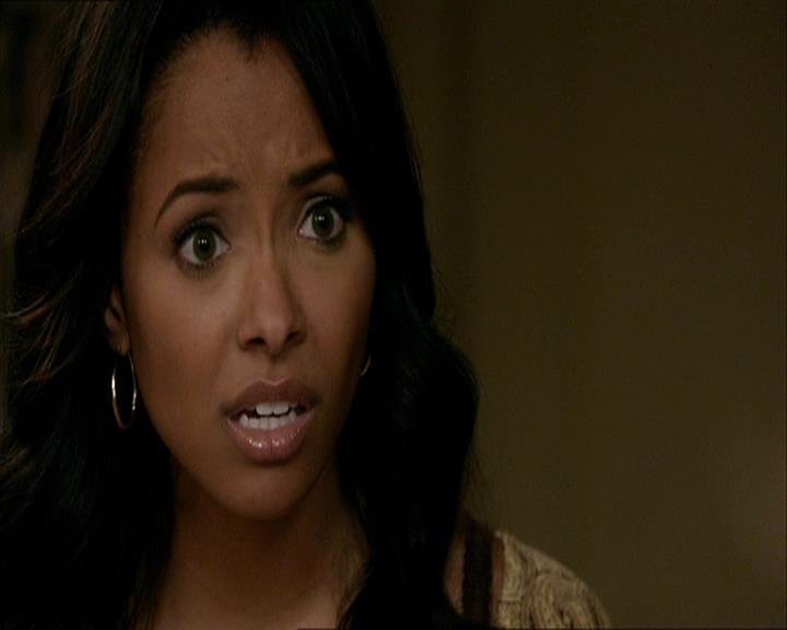 VampireDiariesWorld_dot_org-109HistoryRepeating1089.jpg