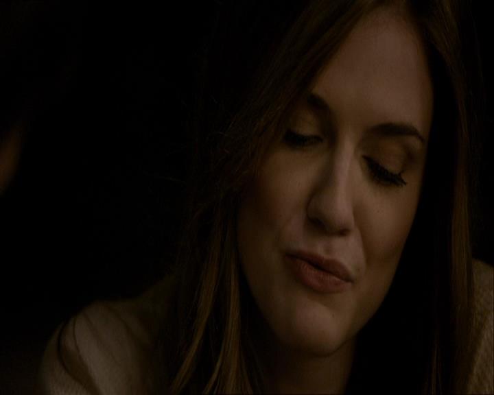 VampireDiariesWorld_dot_org-109HistoryRepeating1126.jpg