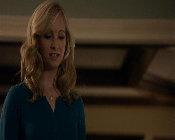 VampireDiariesWorld_dot_org-109HistoryRepeating1245.jpg
