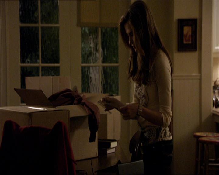 VampireDiariesWorld_dot_org-109HistoryRepeating2346.jpg