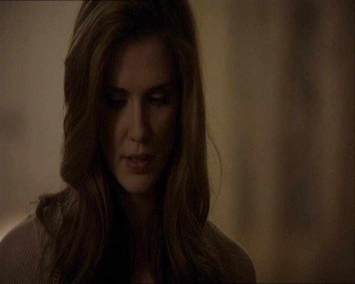 VampireDiariesWorld_dot_org-109HistoryRepeating2350.jpg