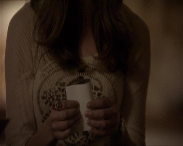 VampireDiariesWorld_dot_org-109HistoryRepeating2352.jpg
