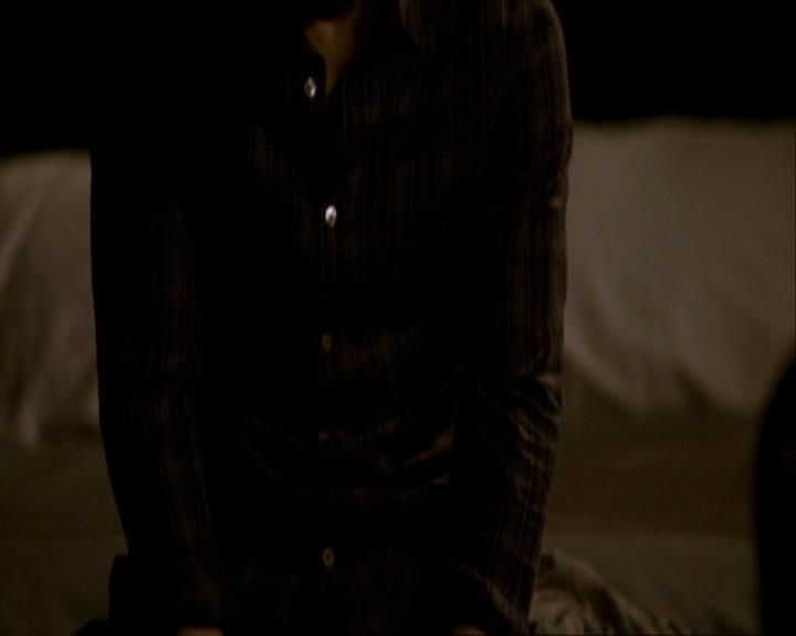 VampireDiariesWorld_dot_org-109HistoryRepeating2384.jpg