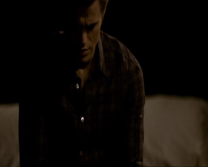 VampireDiariesWorld_dot_org-109HistoryRepeating2385.jpg