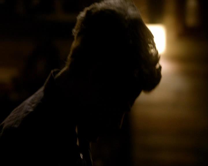 VampireDiariesWorld_dot_org-109HistoryRepeating2391.jpg
