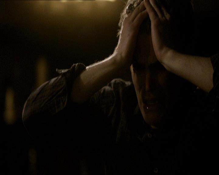 VampireDiariesWorld_dot_org-109HistoryRepeating2401.jpg