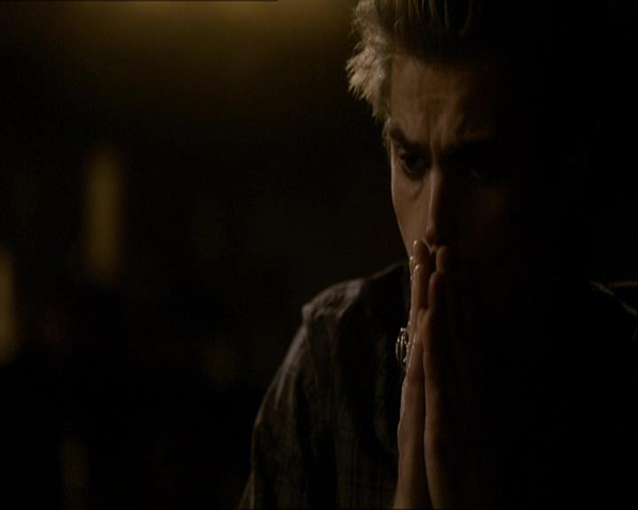 VampireDiariesWorld_dot_org-109HistoryRepeating2403.jpg
