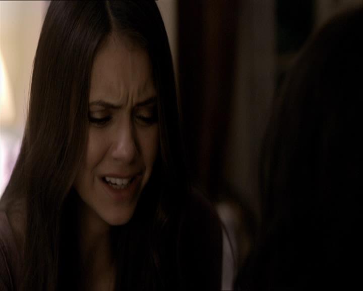 VampireDiariesWorld_dot_org-109HistoryRepeating2415.jpg