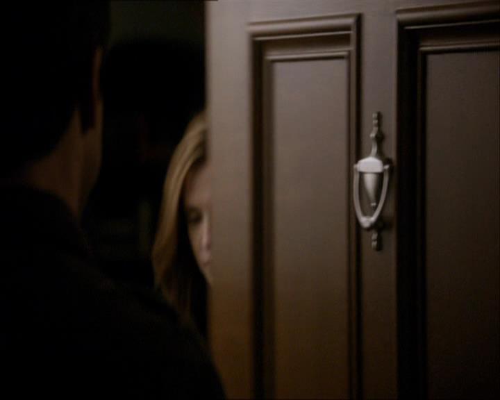VampireDiariesWorld_dot_org-109HistoryRepeating2430.jpg
