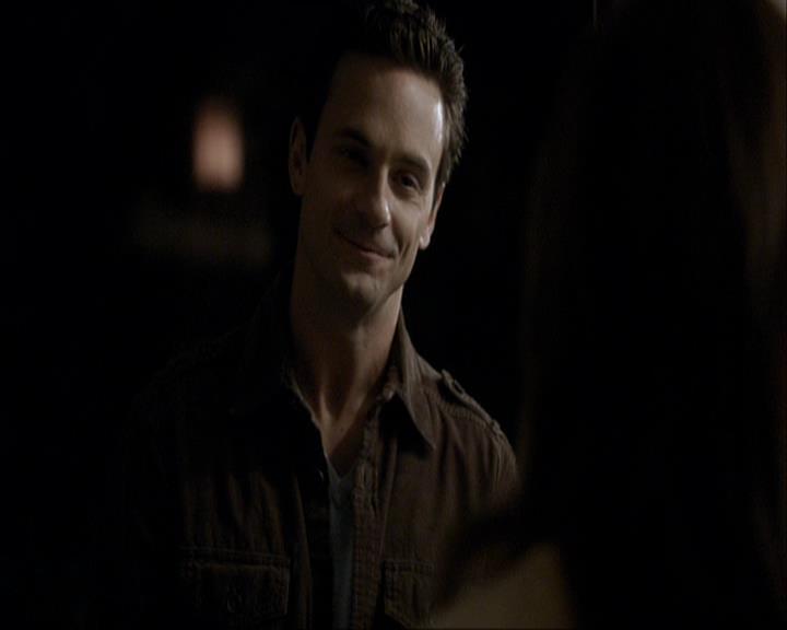 VampireDiariesWorld_dot_org-109HistoryRepeating2432.jpg