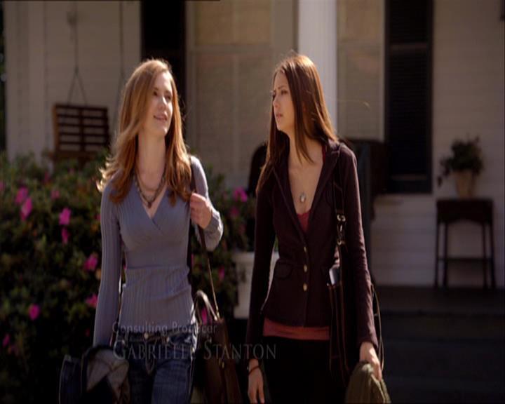 VampireDiariesWorld_dot_org-110TheTurningPoint0200.jpg