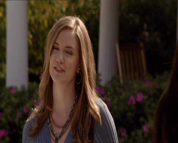 VampireDiariesWorld_dot_org-110TheTurningPoint0203.jpg