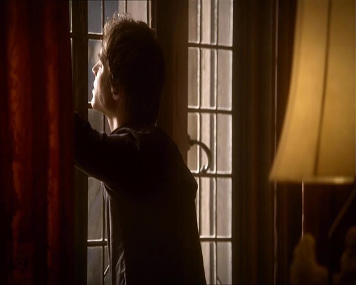 VampireDiariesWorld_dot_org-110TheTurningPoint0209.jpg